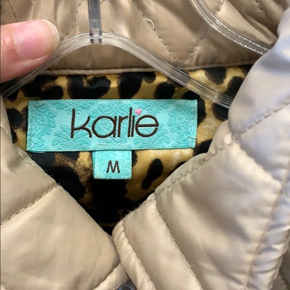 Gold/Tan Belted Puffer Coat - Size M - Picture 7 of 7